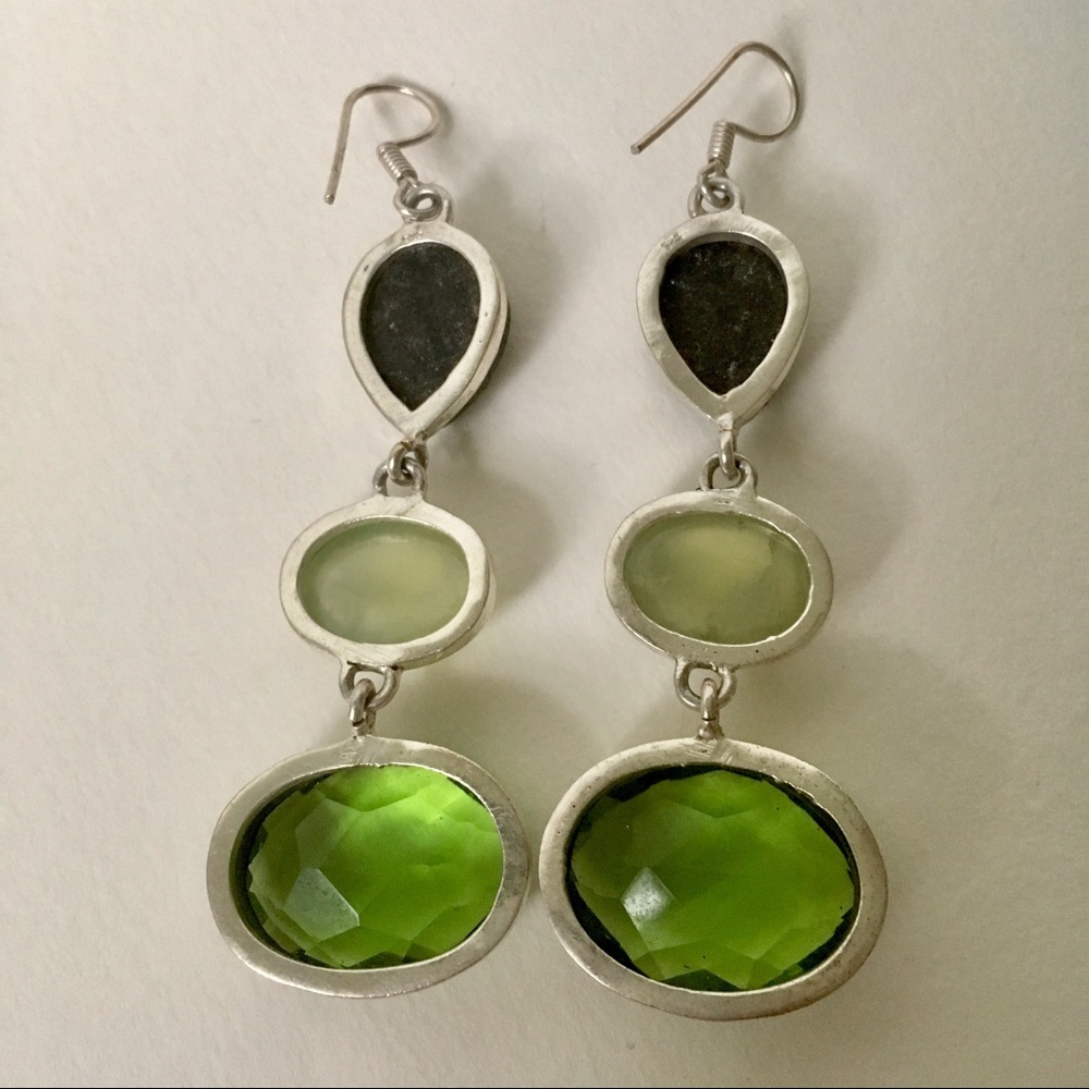 SOLD Titaniu, green Chalcedony and Quartz earrings - Picture 4 of 5